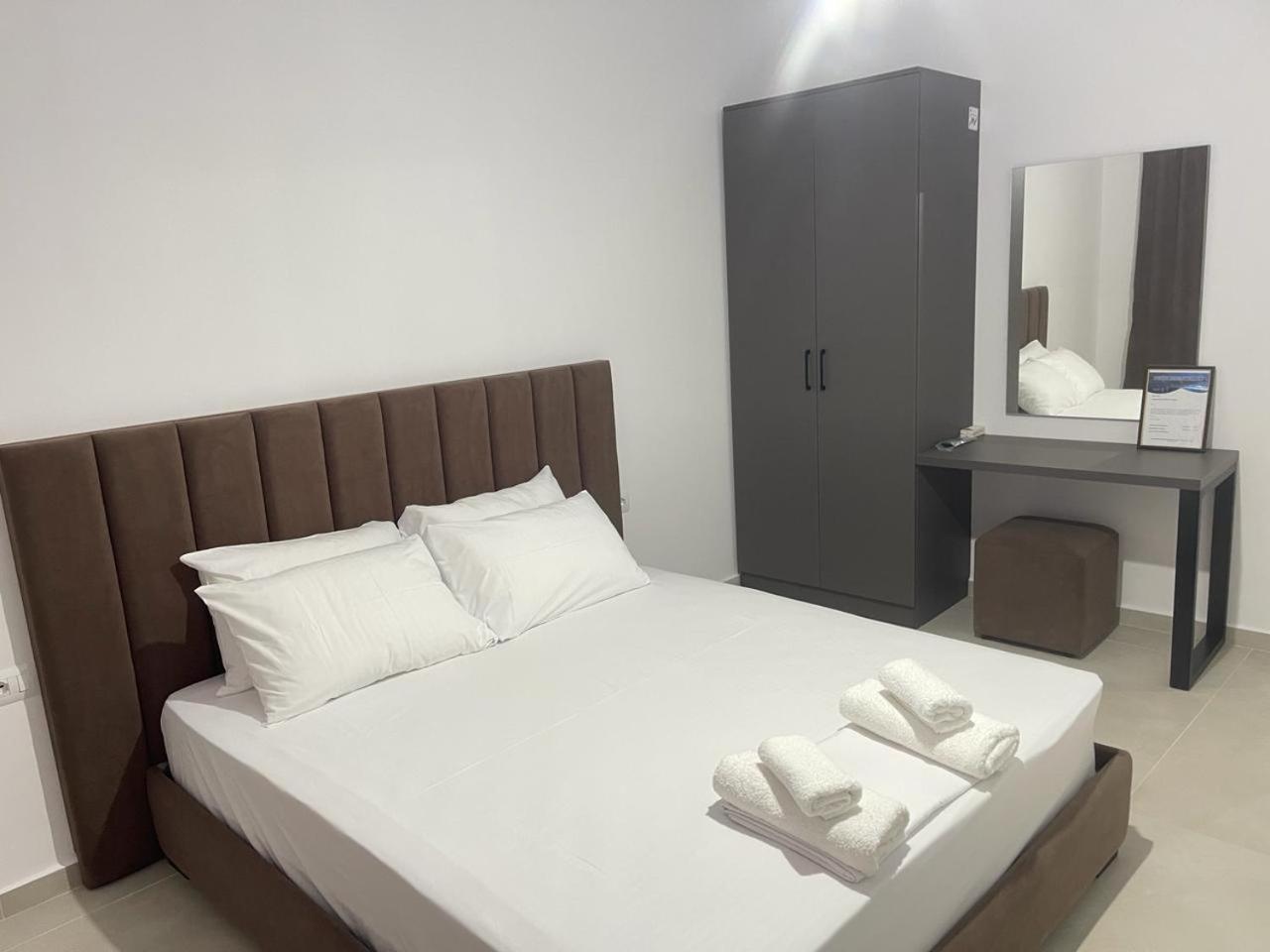 Sunrose Residences Σαράντα Εξωτερικό φωτογραφία