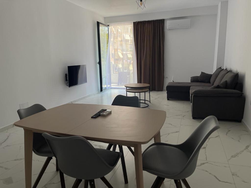 Sunrose Residences Σαράντα Εξωτερικό φωτογραφία