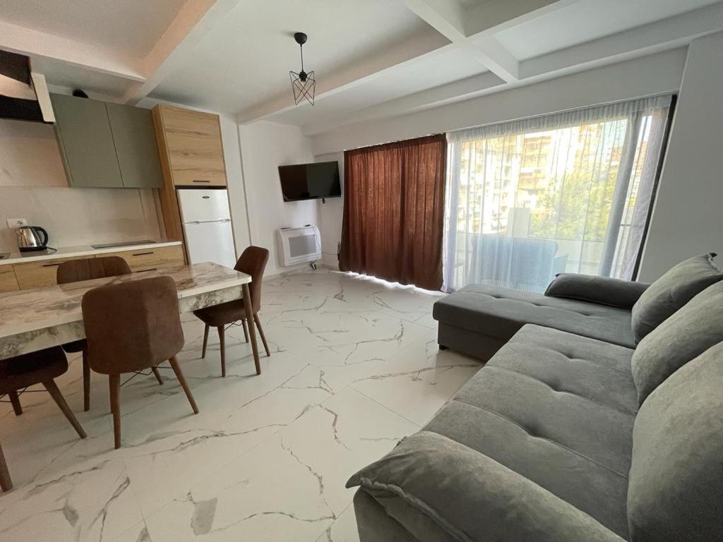 Sunrose Residences Σαράντα Εξωτερικό φωτογραφία